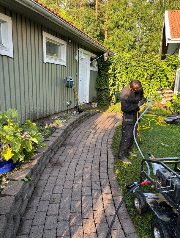 Thomas Marksten och Fasadservice i Umeå